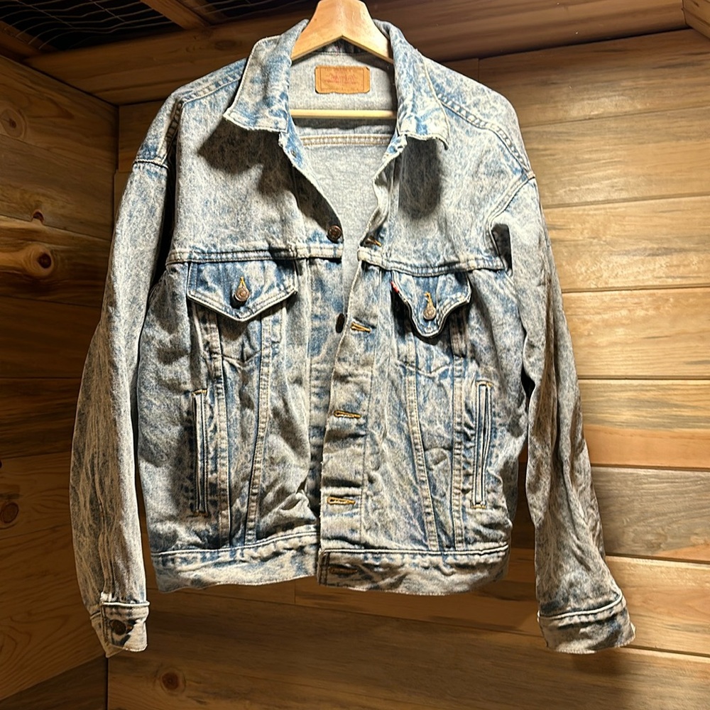 ⚡️VINTAGE⚡️LEVIS JEAN JACKET